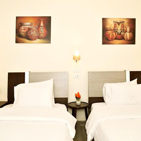 Pyramids Shadow Hotel 开罗 外观 照片